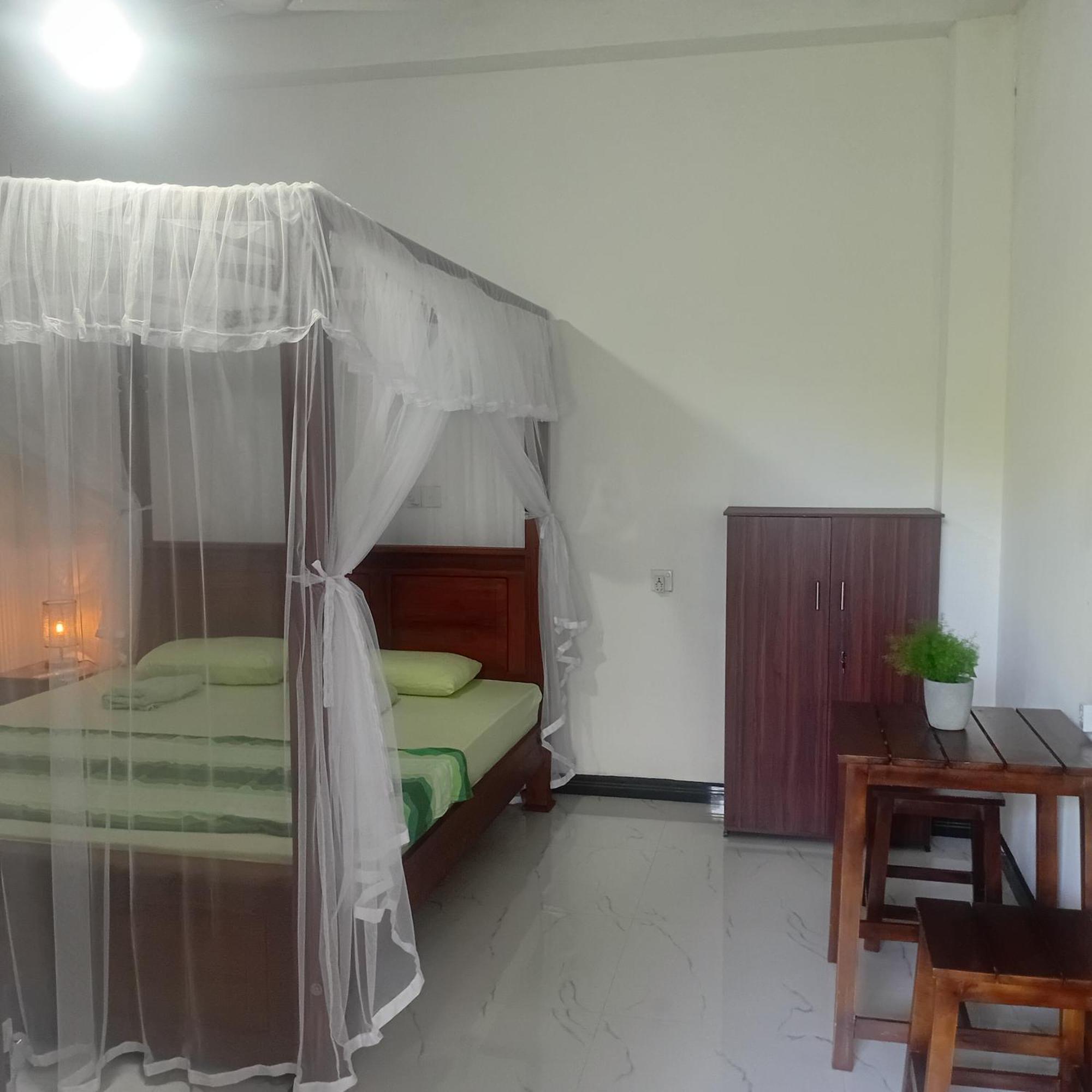 Daasa Guest Mirissa Otel Oda fotoğraf